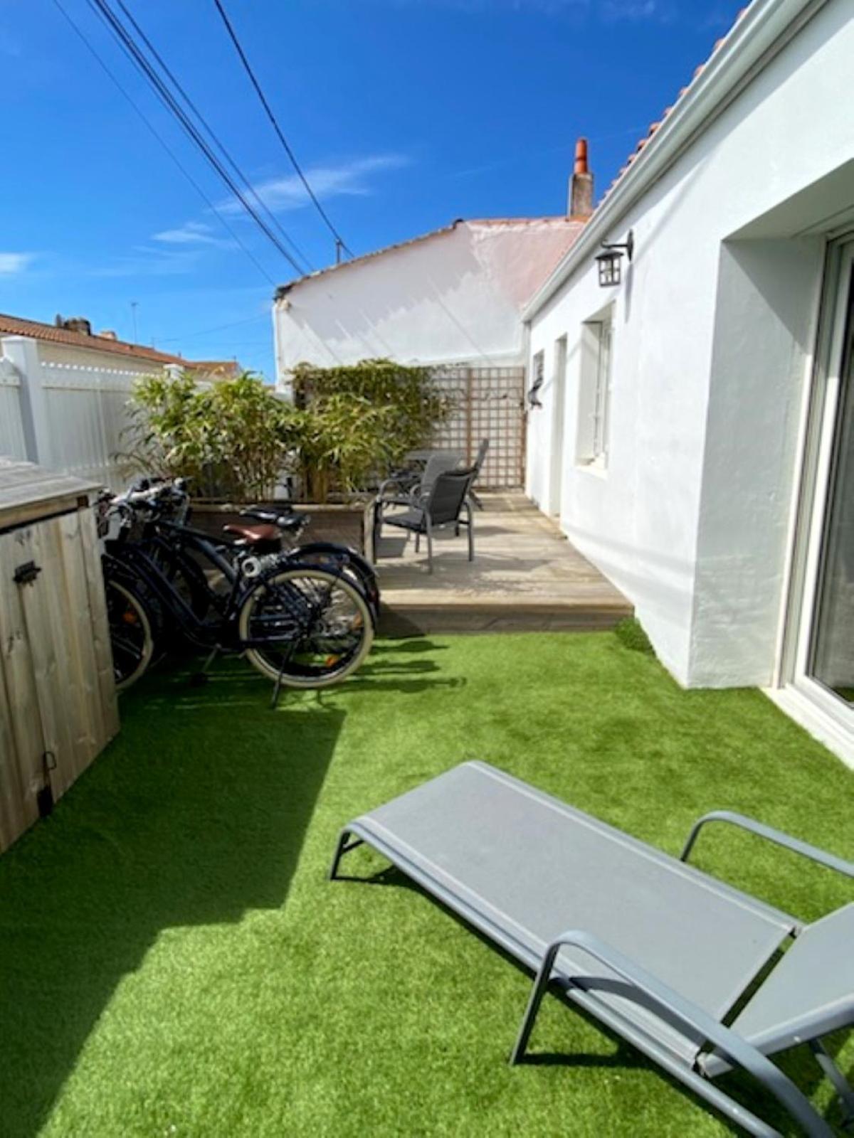 Villa La Lezardiere A Deux Pas Des Quais Les Sables-dʼOlonne Exterior foto